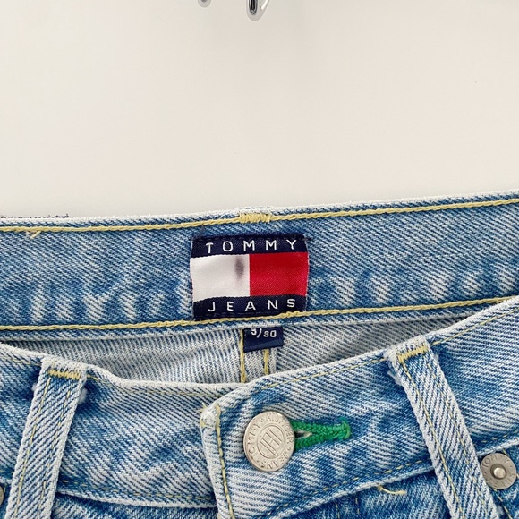 Tommy Hilfiger Vintage ‘98 High Rise Slim Straight Leg Jeans Size 3 - Picture 9 of 11